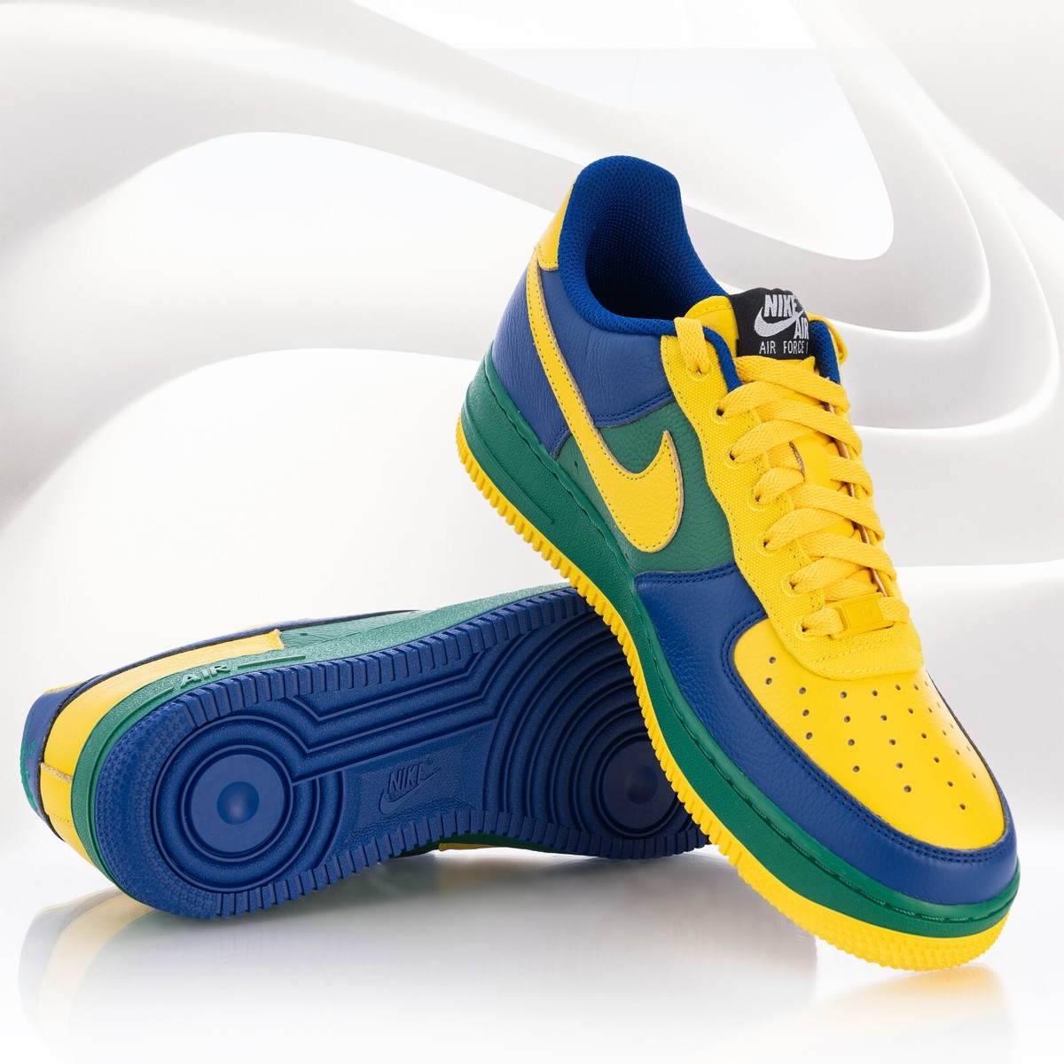 Limited Edition Nike Air Force Custom, Multicolor, Green