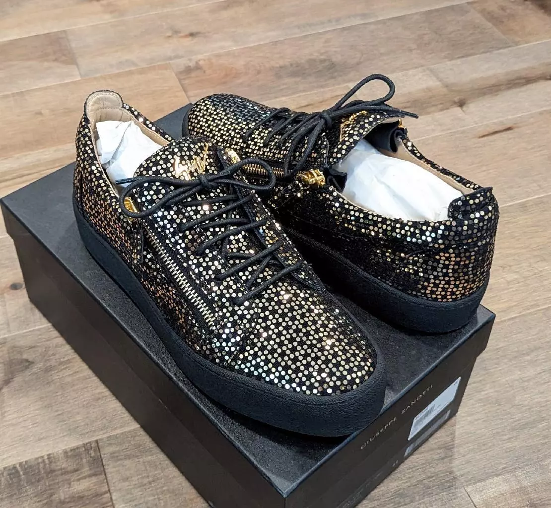 $750 Mens Giuseppe Zanotti Dot Pattern Low-Top Sneakers Black/Gold 45 US