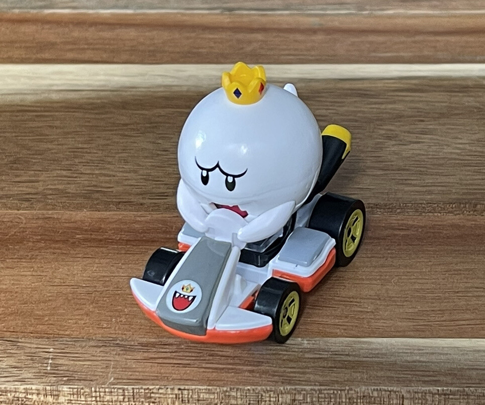 Hot Wheels Mario Kart King Boo IDEAL IJL