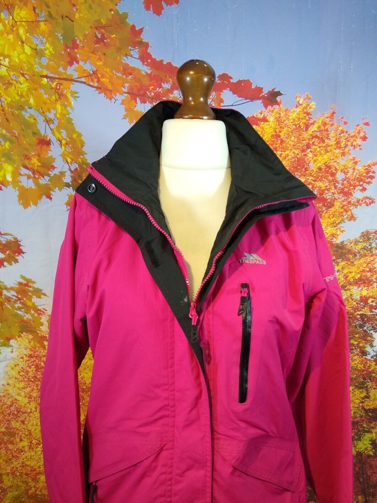 Trespass Technical Performance TP75 bright pink J… - image 5