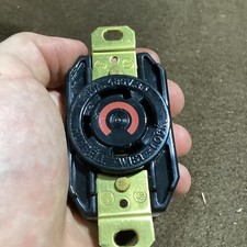 Hubbell HBL2730 Twist-Lock 3 Pole 4 Wire 30A Amp 480VAC Receptacle