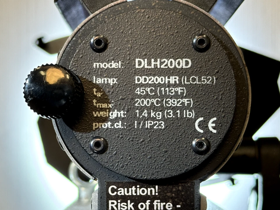 DLH200DT Sundance HMI + Ballast light-head -wide focus rang (barn door extra) - Image 4 of 4