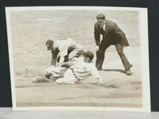 1938 Frank Crosetti, New York Yankees & Ken Keltner, Cleveland Indians WirePhoto