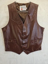 THE LEATHER SHOP SEARS Brown Vest Snaps Pockets Lined 44 Tall VTG Barely Used