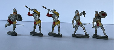Antique lot Elastolin Germany Knights Armor 70mm Composite Toy Soldiers