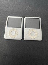 Apple iPod Nano 3rd Generation 4GB Parts Or Repair 15 OFF READ 2 Ipod Lot