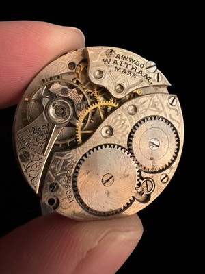 Antique Waltham Pocket Watch Movement & Dial Serial 18395420 Parts Repair