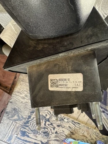 20-25 GM Right Side Mirror Power Folding Blind Spot Surround View