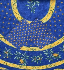 Provençal Style Tablecloth with Cicadas Oliv...