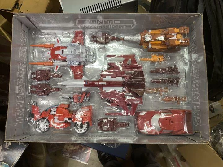 Transformers Unite Warriors UW08 Computron Computecon Action Figure Takara Tomy - Image 2 of 3