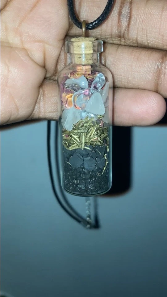 POTENTE COLLAR TARRO DE CRISTAL GRANDE Y TARROS MOJO DE HIERBAS PARA AMOR Y PROTECCIÓN