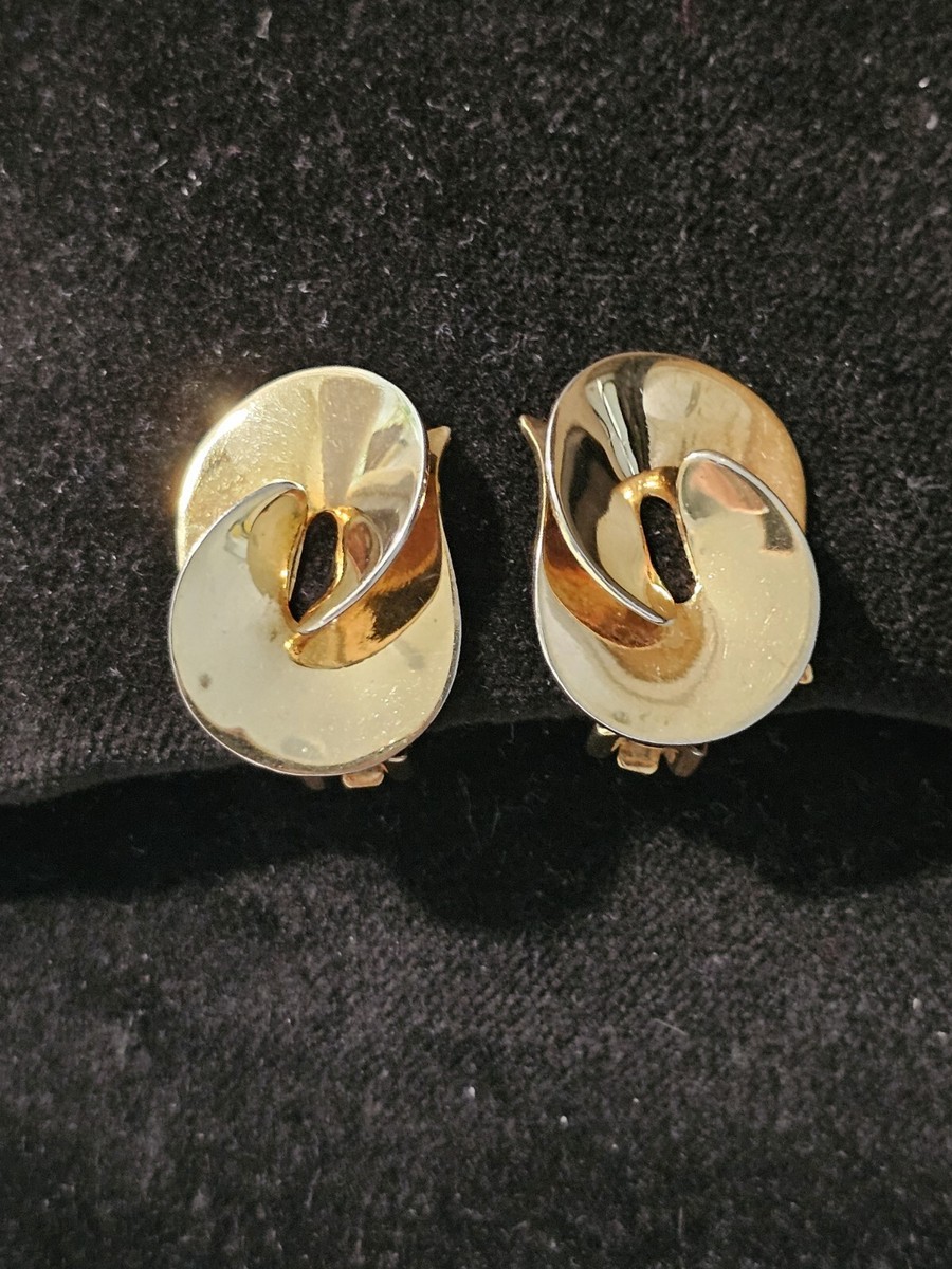 Christian Dior Vintage Signed G Earrings Gold Tone Clip On CD Logo