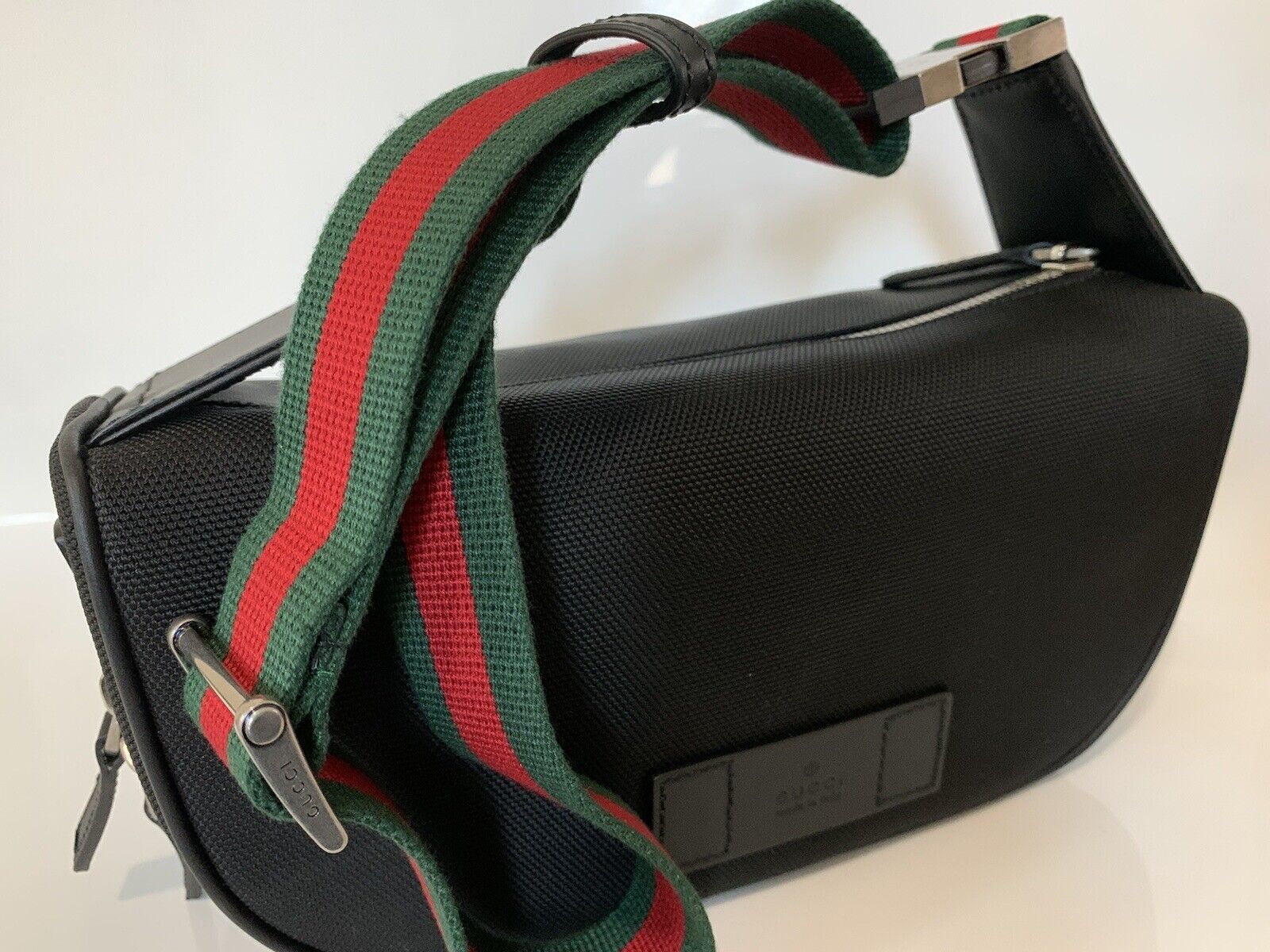 Gucci Unisex Red Green Strap Belt Bag Techno Canvas Black