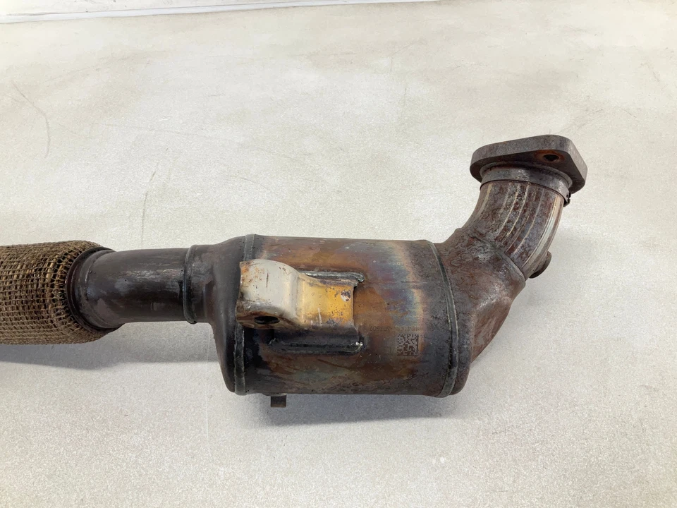 Tubo de escape delantero Lincoln MKC 17-19 2,0 L AT AWD fabricante de equipos originales Foto 3 de 4