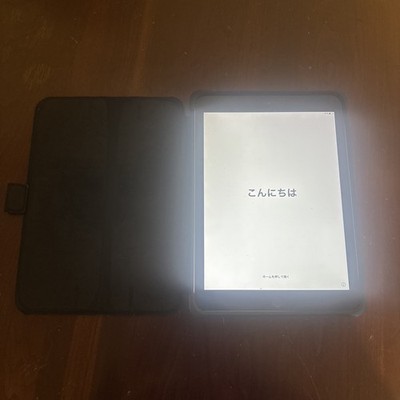 Apple iPad 6th Generation 32GB WiFi/Cellular Silver Used