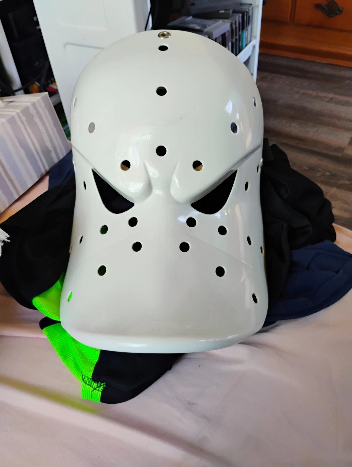 Play Mask