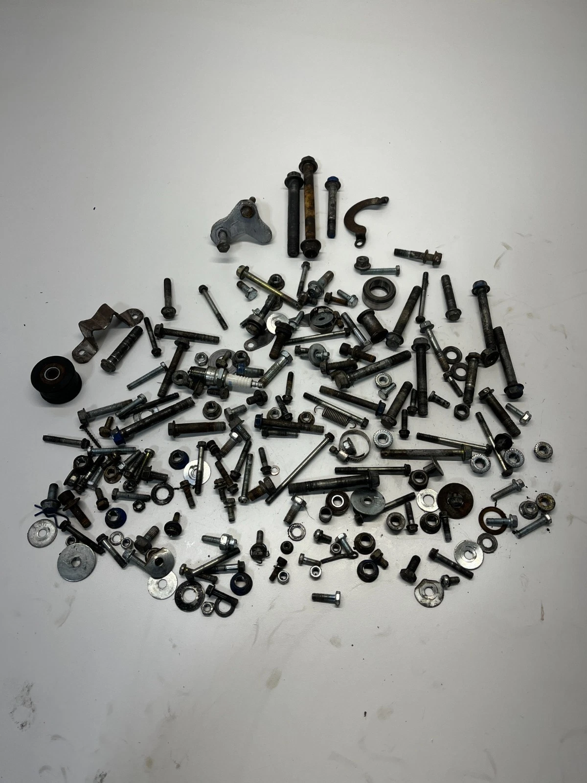 87 SUZUKI LT500R lt 500 r Quadzilla OEM Bolt Lot Motor Mount Crank Retainer READ