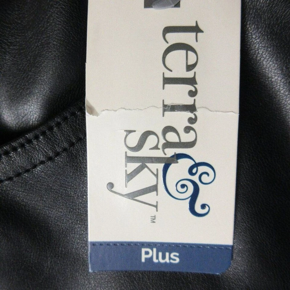 Falda midi de cuero sintético negra Terra & Sky talla grande 20W tiro alto abertura frontal nueva con etiquetas Foto 3 de 4