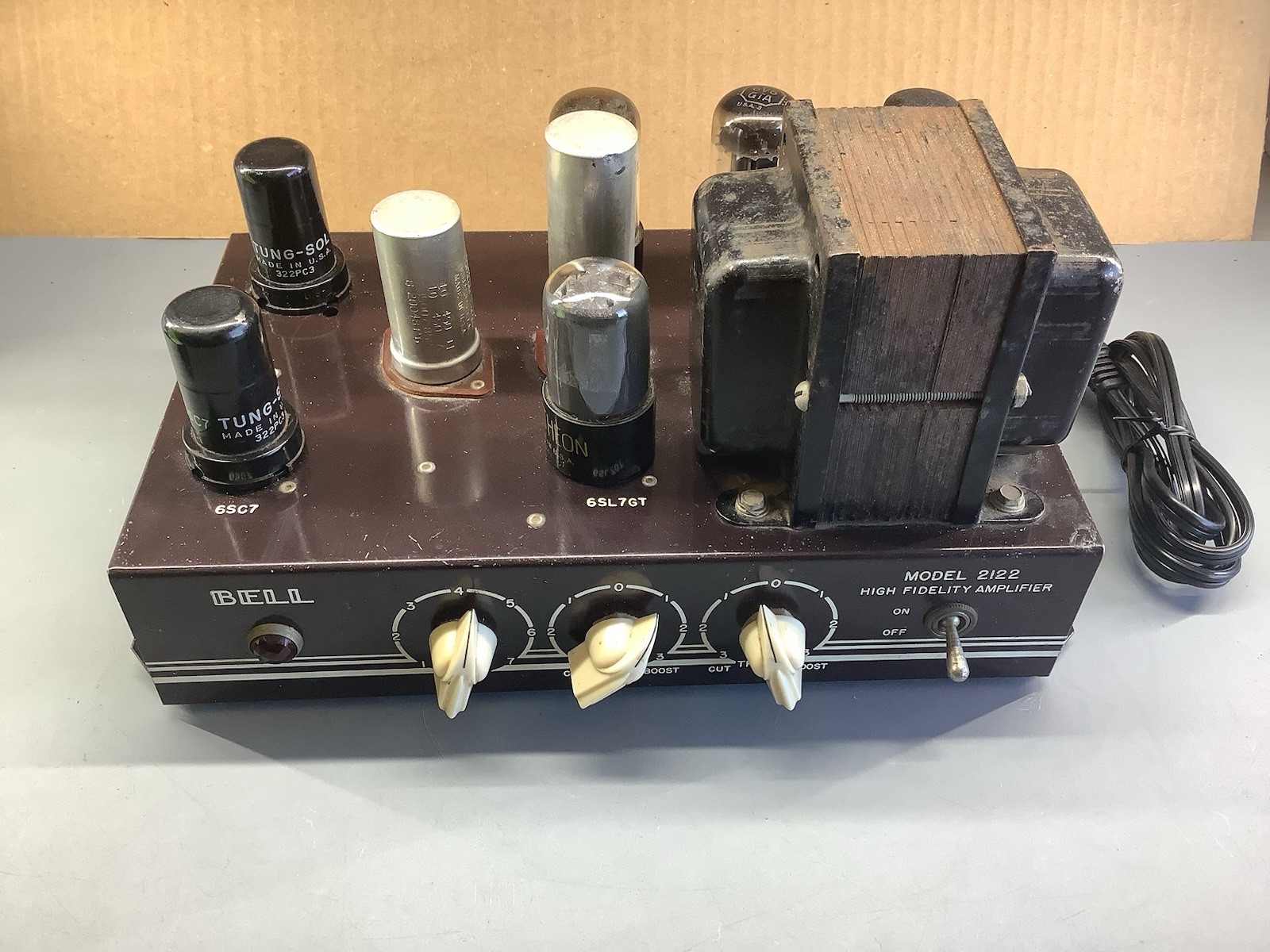 Bell 2122 Vintage tube amp amplifier Powers On