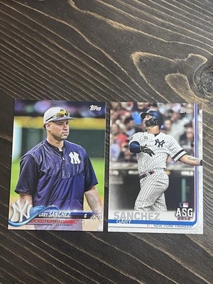 Gary Sanchez 2018 Topps Series One Sunglasses on Hat Image Variation #340
