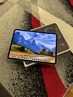 Apple iPad Pro 11-Inch M4 (2024) 256GB Wi-Fi   Silver | Mint Condition 