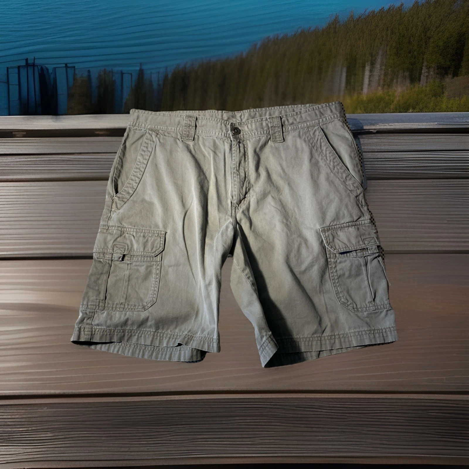 Columbia Sportswear Shorts Mens 40 Gray Cargo Lightweight Hiking Outdoor Walking
Opens in a new wind