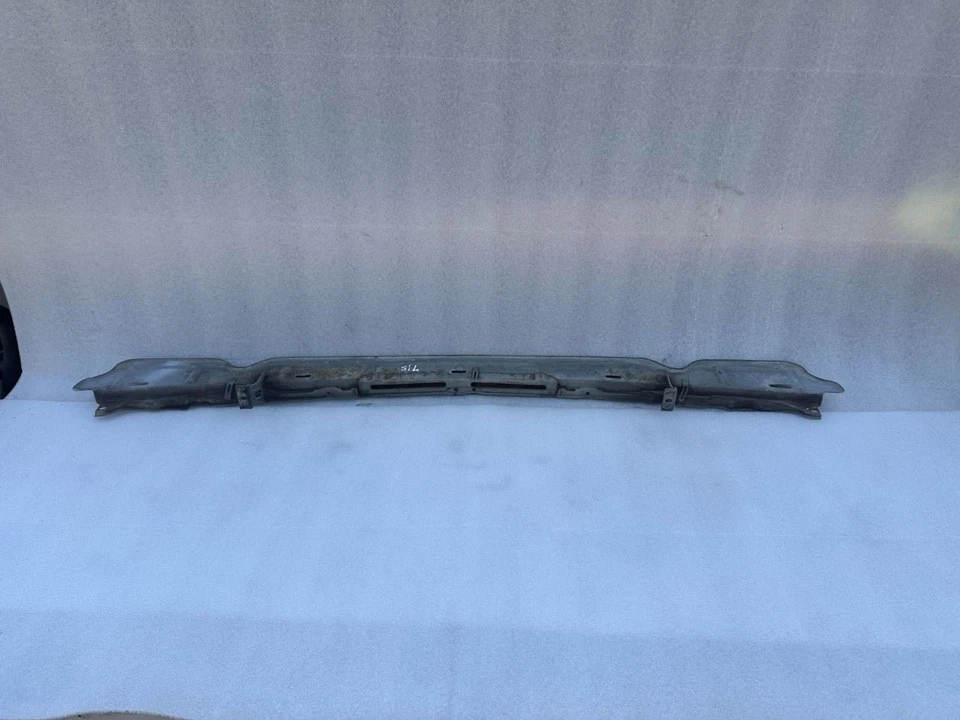 1979 1980 1981 HONDA ACCORD SEDAN FRONT BUMPER VALANCE SILVER Foto 4 de 4