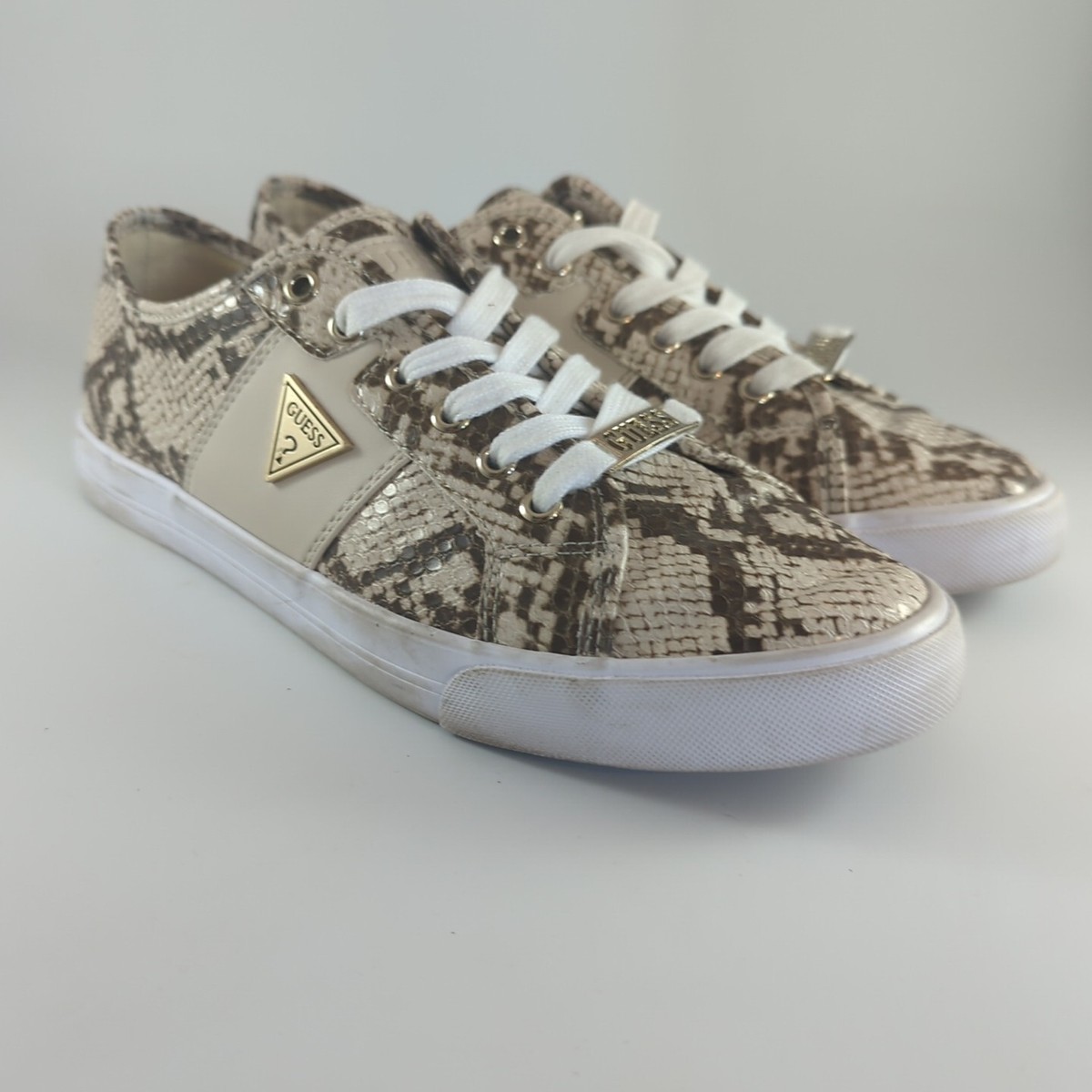 Guess Womens size M Pacing Snake Print Sneaker Tennis Shoes