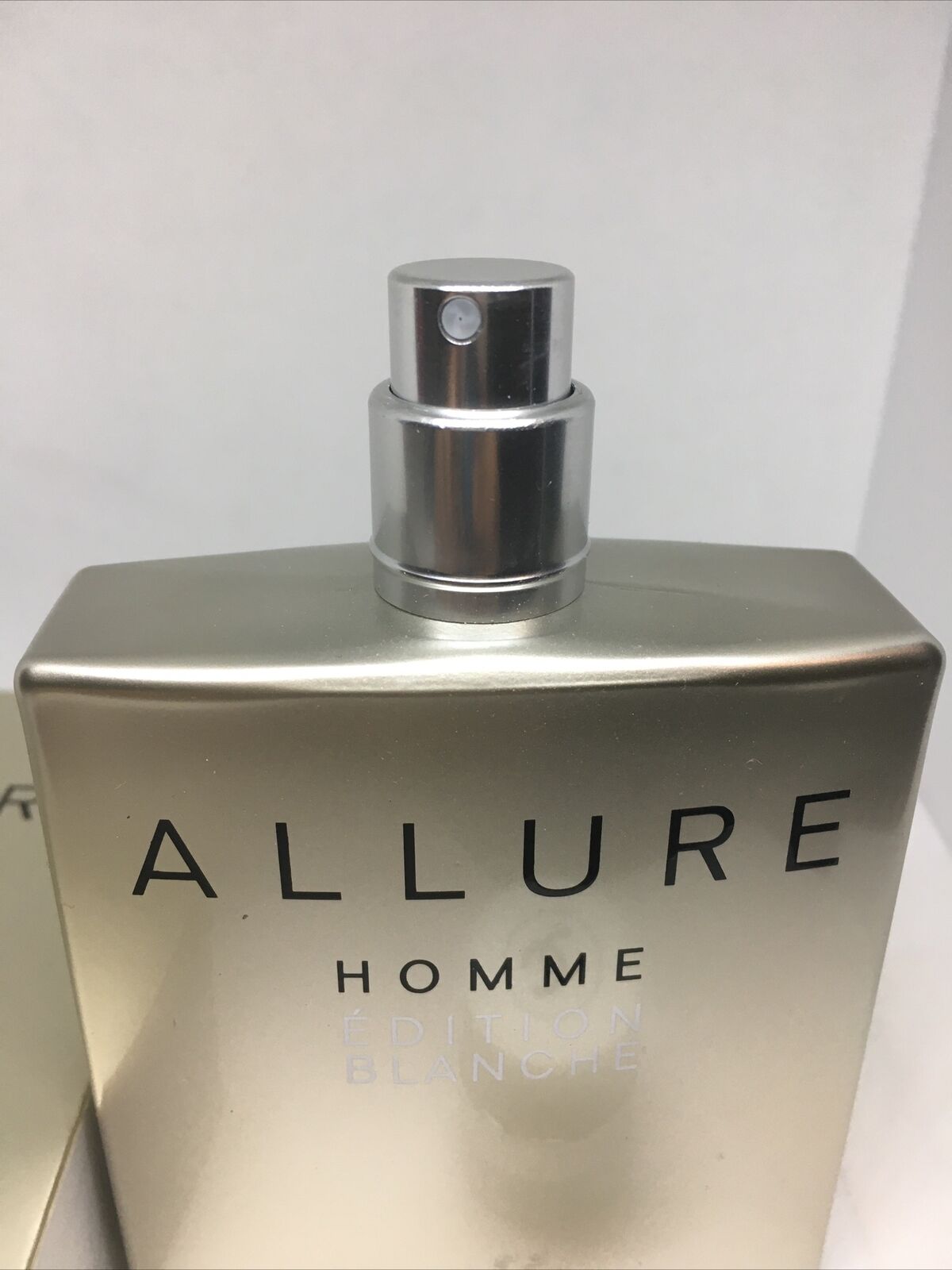 Allure Homme Edition Blanche Chanel cologne - a fragrance for men 2008