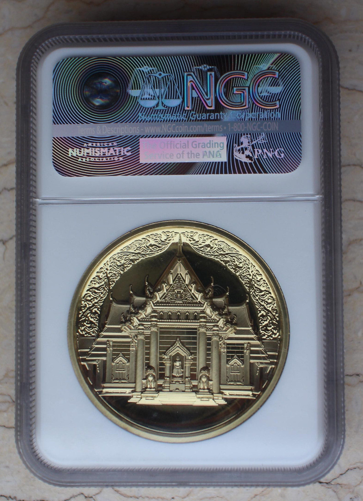 Picture 4 of 6