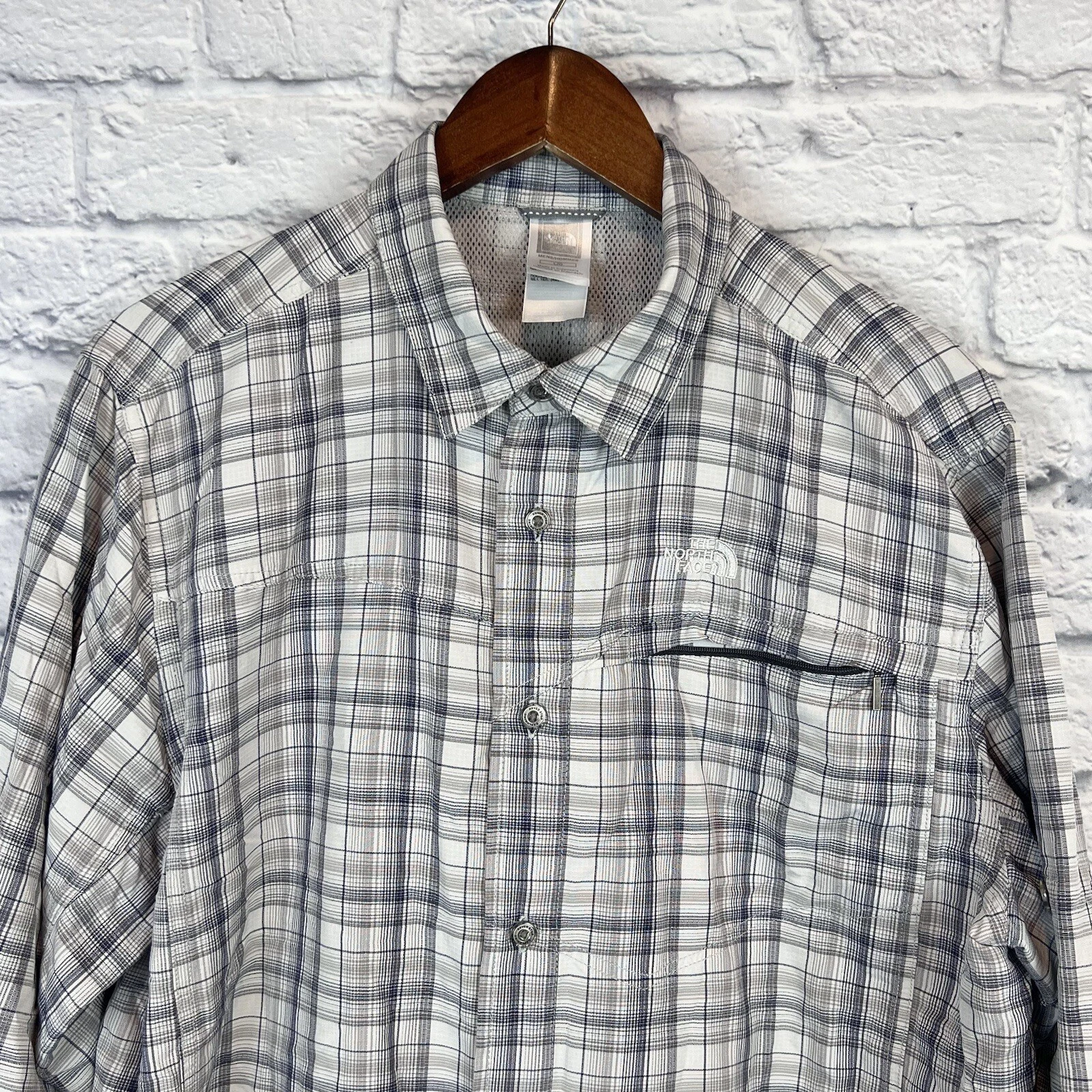 The North Face Men Vent Gray Long Sleeve Button Up Plaid Outdoor Shirt Sz Large
Opens in a new windo