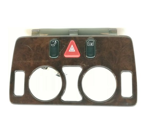 Mercedes W208 CLK  Schalter Warnblinker Warnblinkschalter Blende 2088210071 (00)