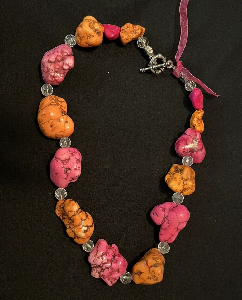 Collar Grueso Howlita Turquesa Piedras Grasas Rosa y Naranja Caliente Foto 2 de 3