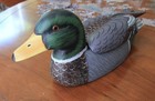 1995 United Co. Wood Duck Decoy w/Pocket Knife & Larry Duke Duck Images - USA — photo 3
