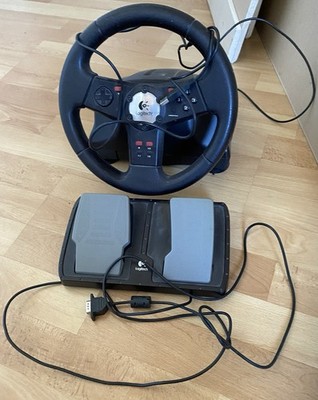 Lenkrad und Pedal von Logitec