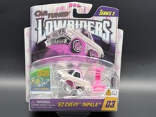 Cartuned 62 Chevy Impala Series 3 Lowriders Led Glow 03 Lowriders 164 Cartuned 62 Chevy Impala Series 3 Lowriders Led Glow 03 Lowriders 164