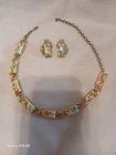 VINTAGE COSTUME JEWELRY EARRINGS CLIP ON AND NECKLACE SET