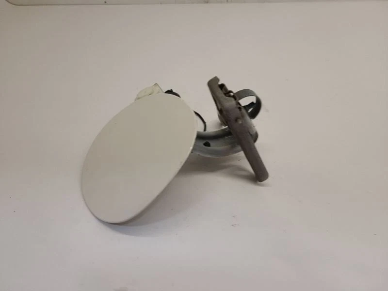 Дверца топливного бака 2008-2010 Chevrolet Malibu белая - Изображение 2 из 4