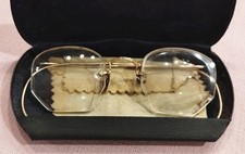 1930s Shuron 1/10 12K GF Gold Filled Wire Frame Eyeglasses with Case