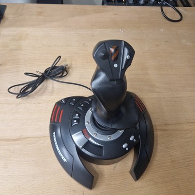 Thrustmaster T-Flight Stick X v.4