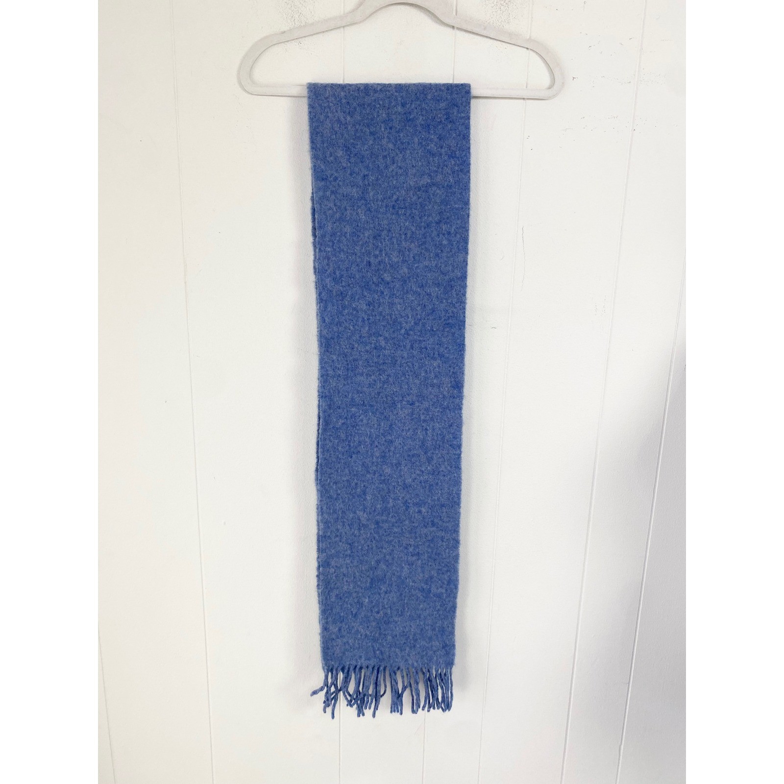 Johnstons of Elgin Blue 100% Real Shetland Wool Scarf Made in Scotland Fringed