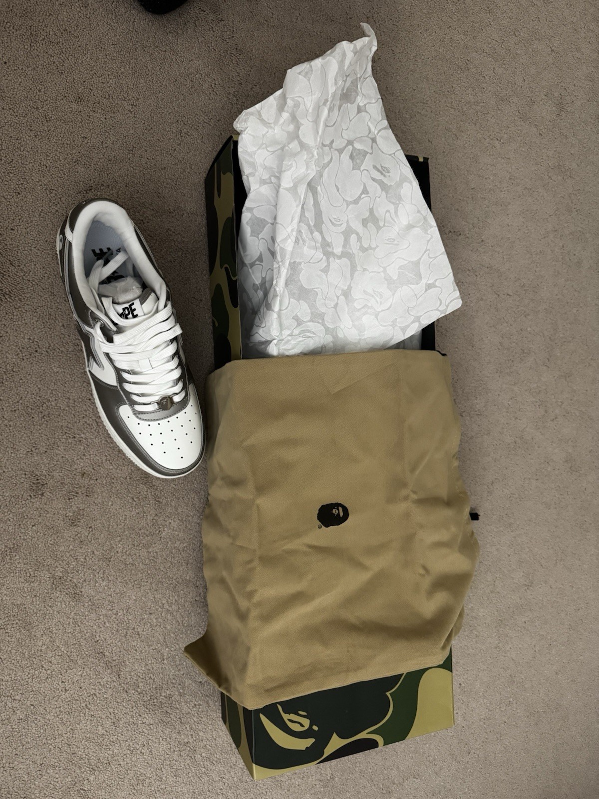 Bape a Bathing Ape Brand New Shoes Men’s Size 11 Silver 121 with BAPE bag!! thumbnail 4