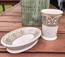 Soap Dish And Toothbrush Holder, blue gray/white