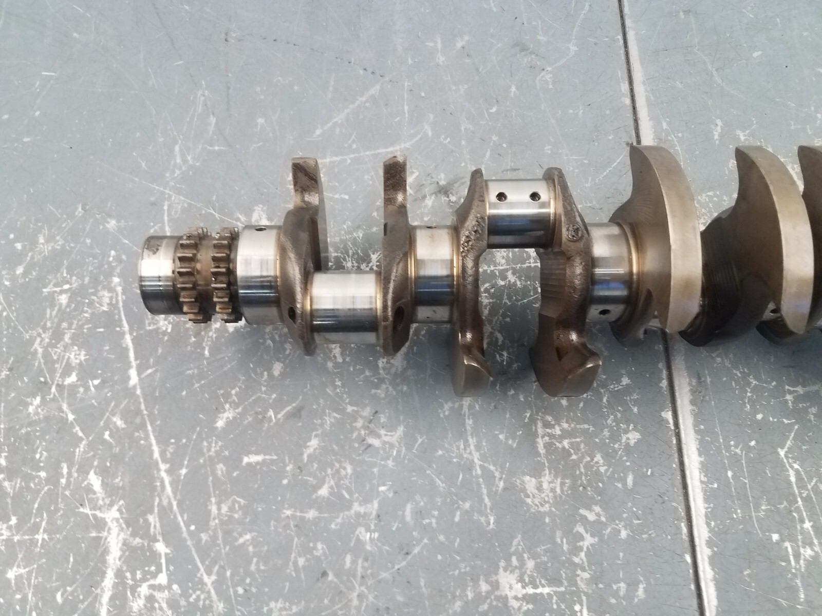 2012 Ferrari FF F140 EB V12 6.3L Crankshaft #8196 Z4