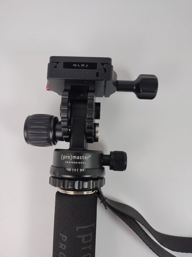 Professional MPH528 Monopod with Head (N) #4485 and Bag - Picture 6 of 13