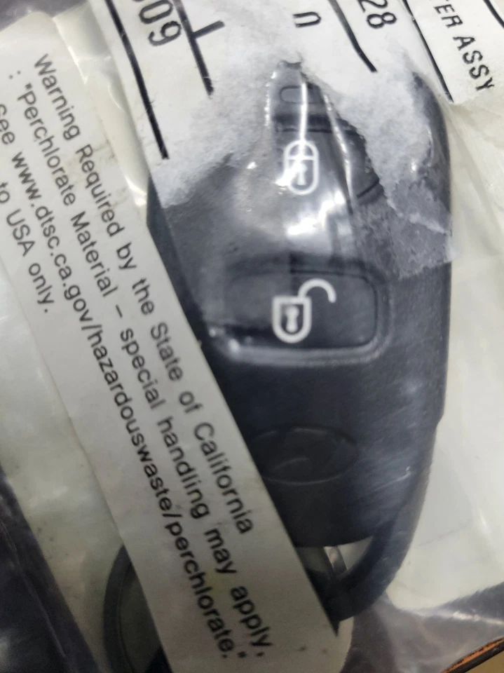 Nuevo transmisor llavero Hyundai 954110W100 fabricante de equipos originales para Santa Fe 2006-2010 Foto 3 de 4