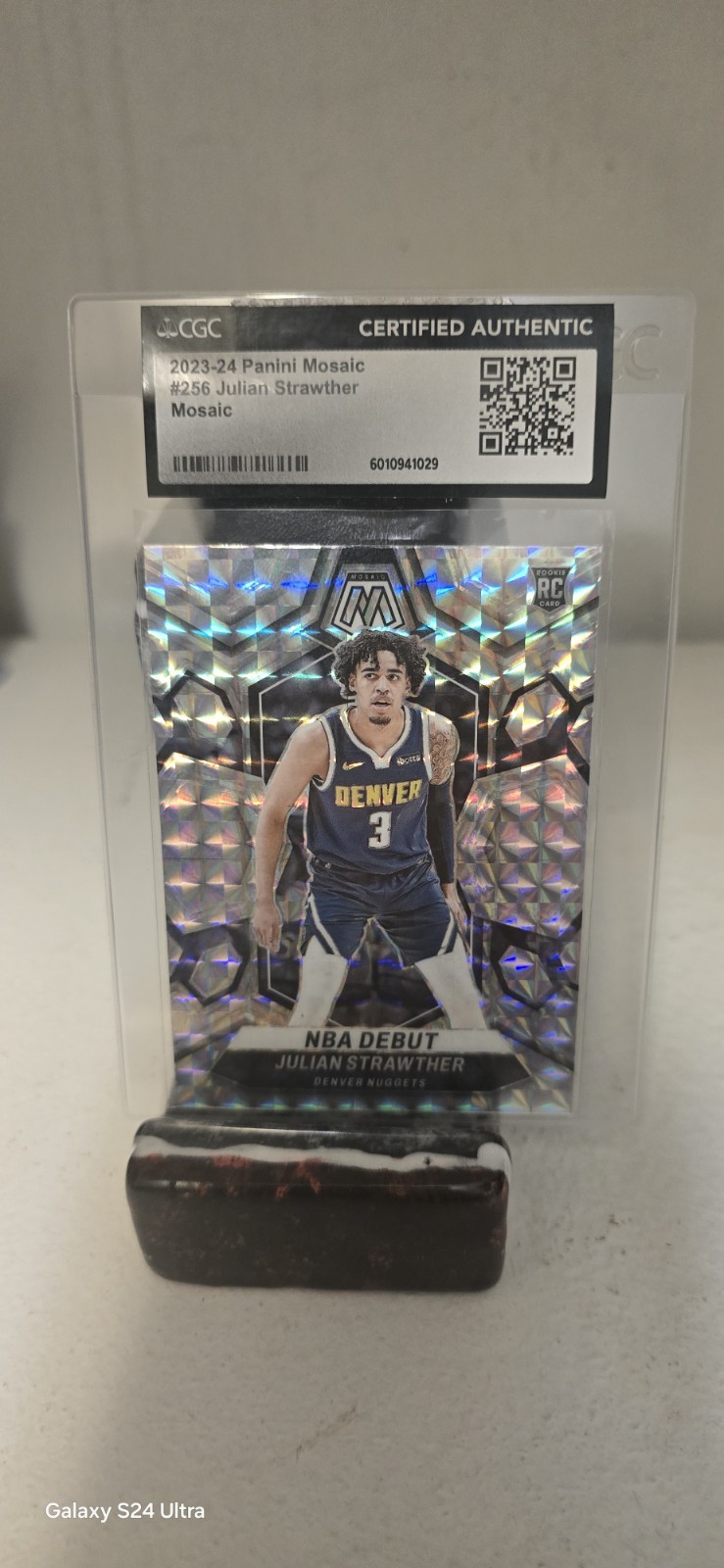 Julian Strawther 2023-24 Mosaic NBA Debut Silver Mosaic Rookie RC #256 Nuggets