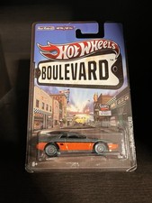 Hot Wheels Boulevard 84 Pontiac Fiero Corners