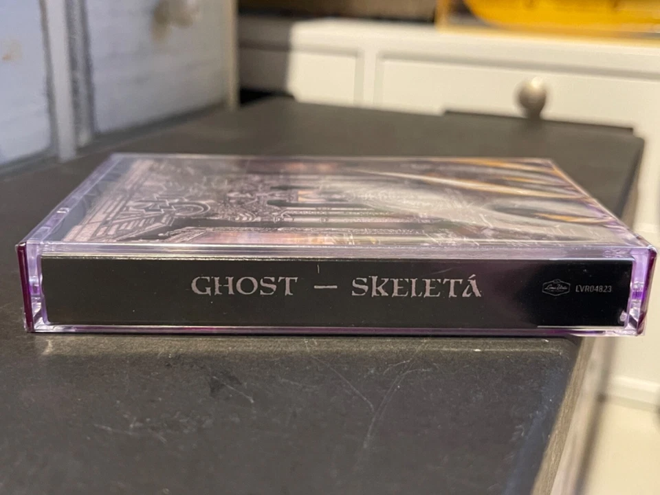GHOST Skeleta Cassette Bone NEW ALBUM 2025 Sealed NEW Foto 2 de 3