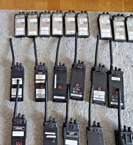 34 radiotelefony głównie Motorola pakiet !!! nieprzetestowany - Zdjęcie 7 z 11